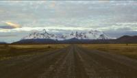 © Copyright - Raphael Kessler 2011 - Chile - Torres del Paine road