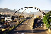 © Copyright Raphael Kessler 2011 - Medellin - Centre point - suspended sculpture
