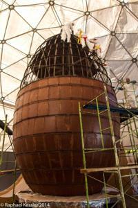 © Copyright - Raphael Kessler 2014 - Argentina - Bariloche - Giant Easter Egg