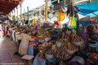 © Copyright - Raphael Kessler 2014 - Peru - Arequipa - Market - Potatoes