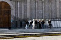 © Copyright - Raphael Kessler 2014 - Peru - Arequipa Plaza de Armas - Keeping the peace
