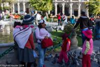 © Copyright - Raphael Kessler 2014 - Peru - Arequipa Plaza de Armas - People
