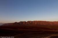 © Copyright - Raphael Kessler 2014 - Peru - Huacachina - sunset on mountains