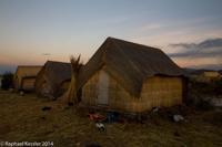 © Copyright - Raphael Kessler 2014 - Peru - Puno - Totoro reed raft (uros)