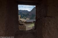© Copyright - Raphael Kessler 2014 - Peru - Sacred Valley - Pisac Door