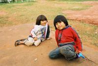 © Copyright - Raphael Kessler 2011 - Paraguay - Maka boys