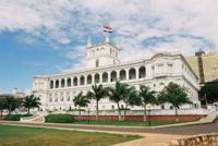 © Copyright - Raphael Kessler 2011 - Paraguay - Asuncion - Government Palace