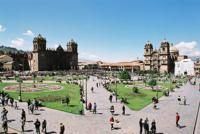 © Copyright - Raphael Kessler 2011 - Peru - Cuzco - Plaza de Armas