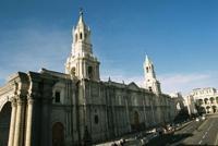 © Copyright - Raphael Kessler 2011 - Peru - Arequipa Cathedral