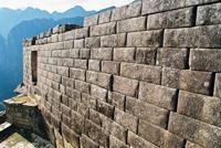 © Copyright - Raphael Kessler 2011 - Peru - Macchu Picchu - Impressive brickwork