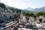 (c) Copyright Raphael Kessler 2012 - Italy - Sicily - Mountain cemetary