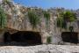 (c) Copyright Raphael Kessler 2012 - Italy - Sicily - Siracusa - Tombs